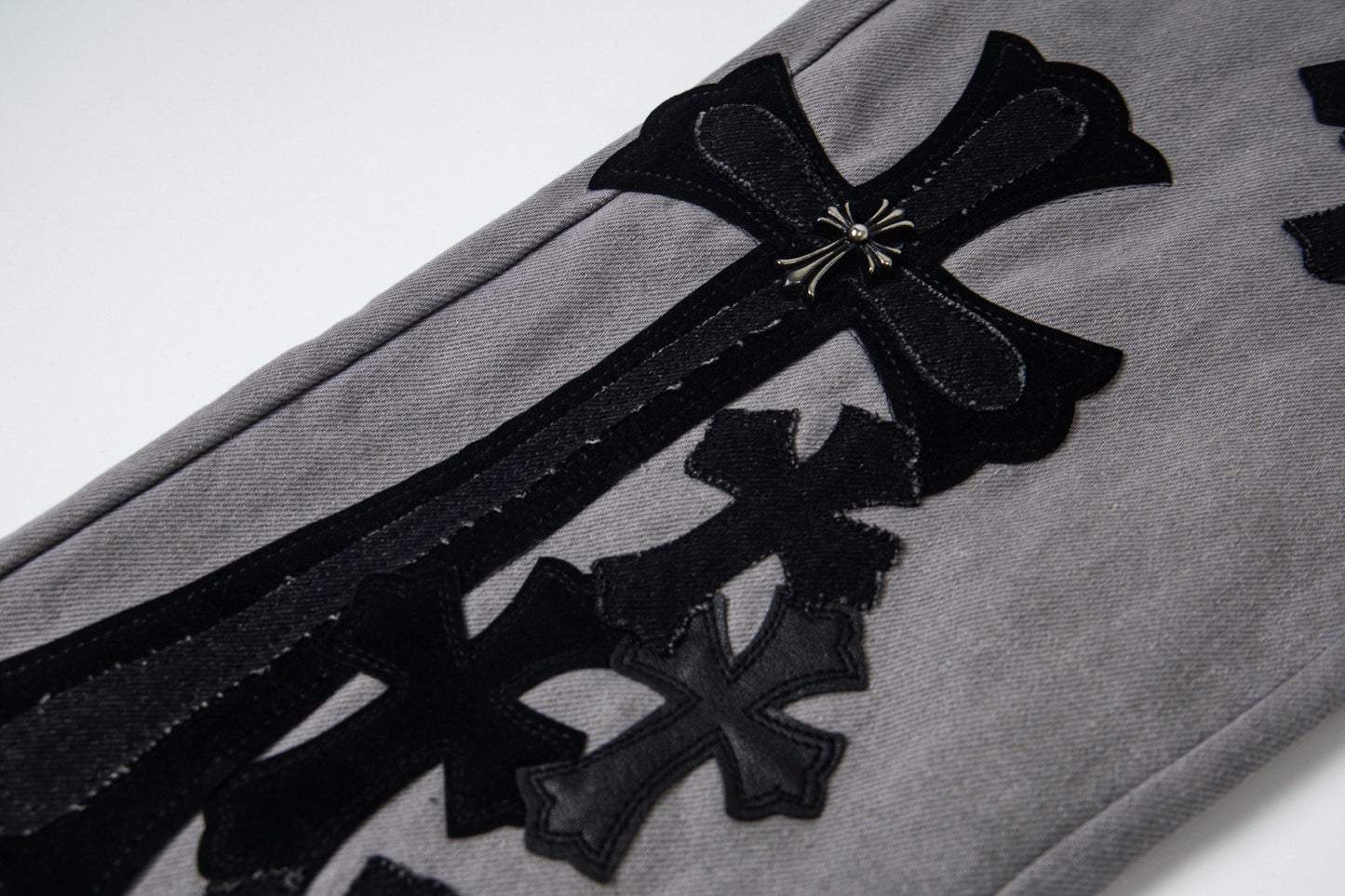 Chrome Hearts New Pants 8025